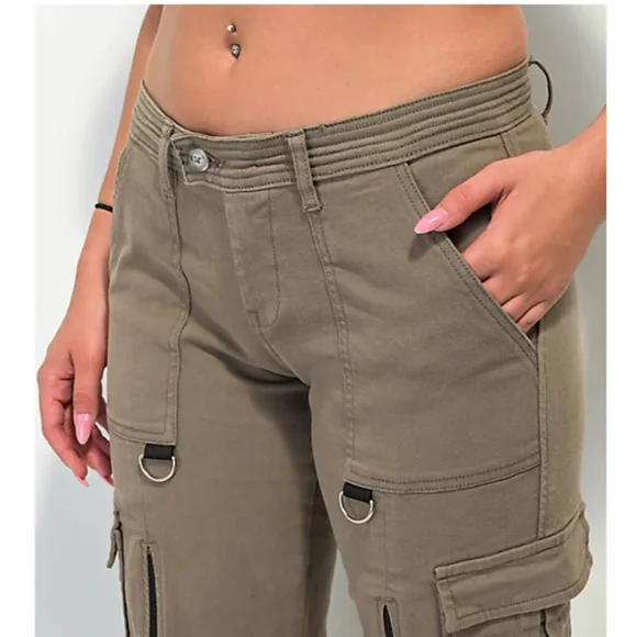 NWT Basic Pleasure Mode Zip split front flared Cargo pants 10 hot stretch - Picture 5 of 9